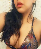  leuke mannen gezocht voor een hotwife 